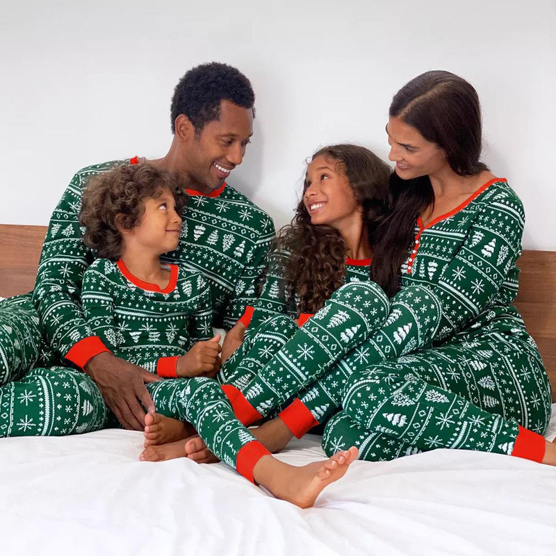 GREEN TREES CHRISTMAS FAMILY PJS