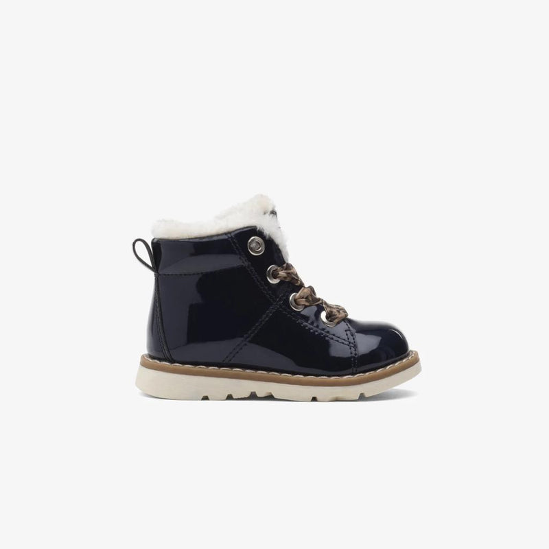 BABY’S NAVY PATENT LEATHER BOOTS